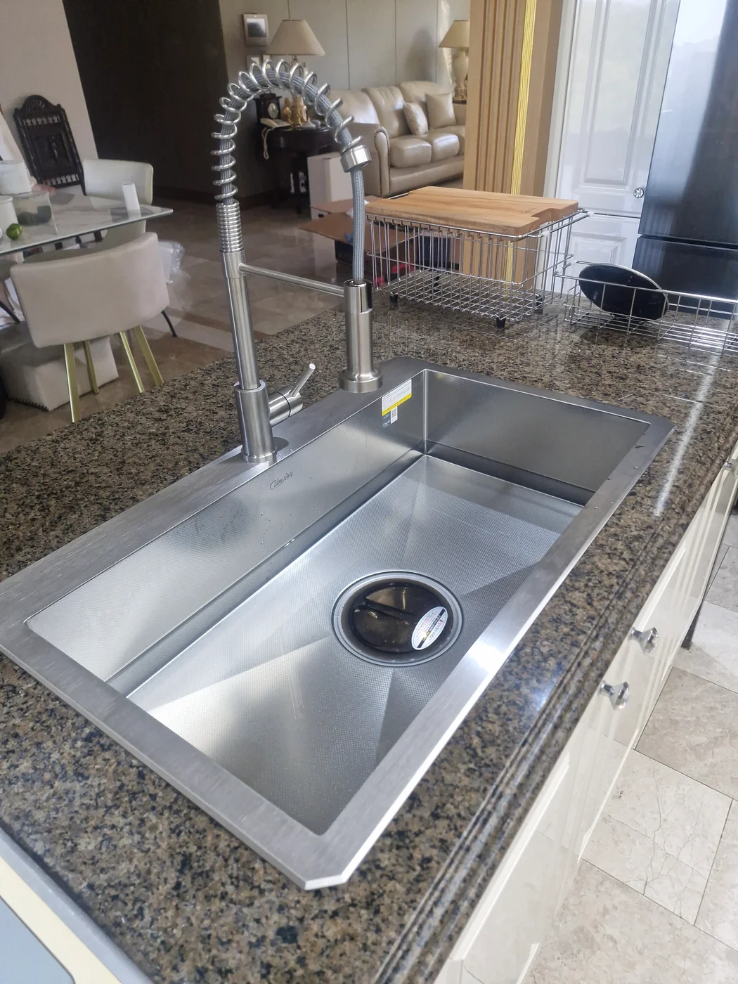사각싱크볼 완료 상태 근접 확인