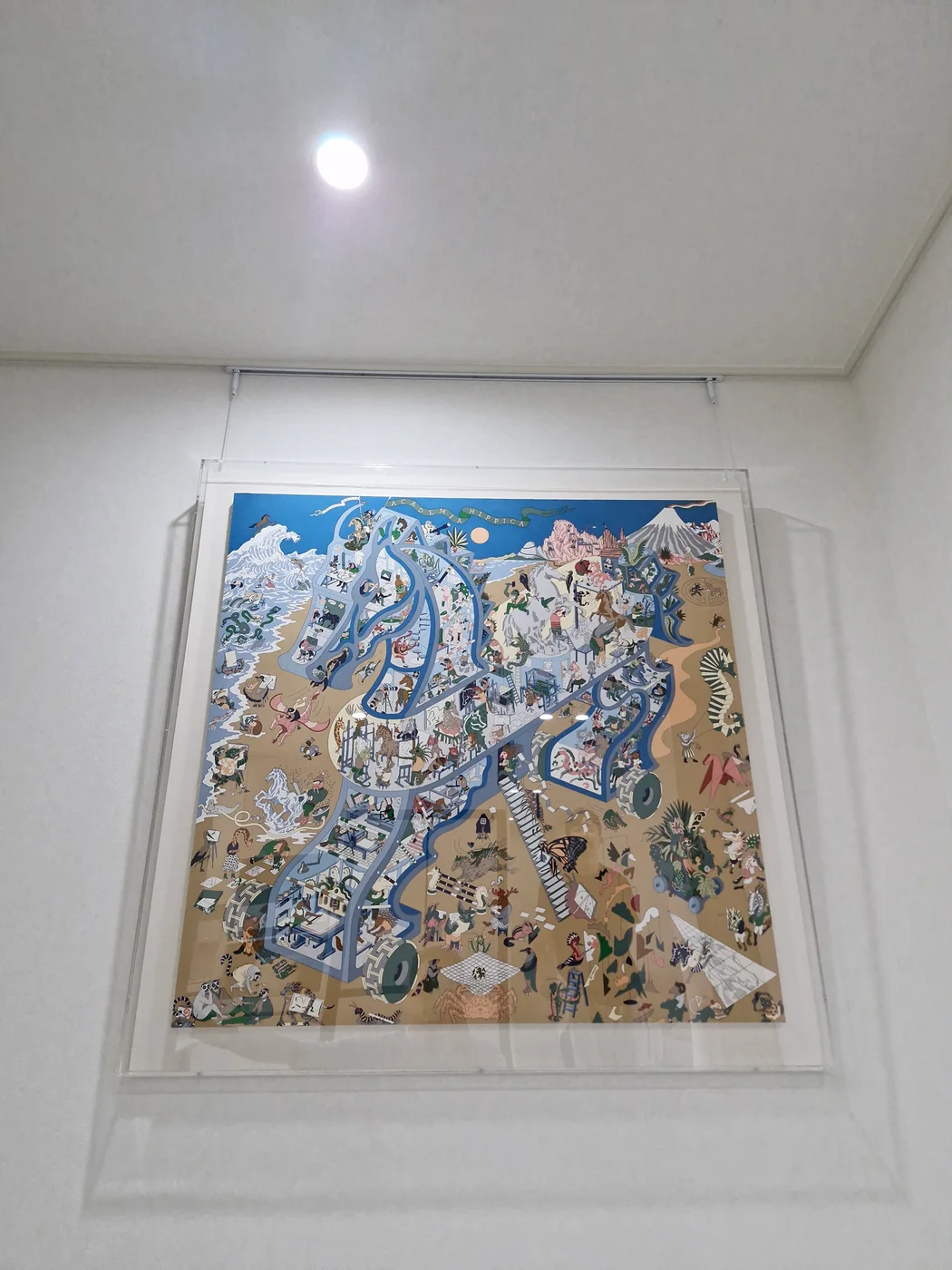 작품 측면과 벽면 간격 확인